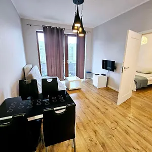 First -- żoliborz 4 , Warszawa Polska